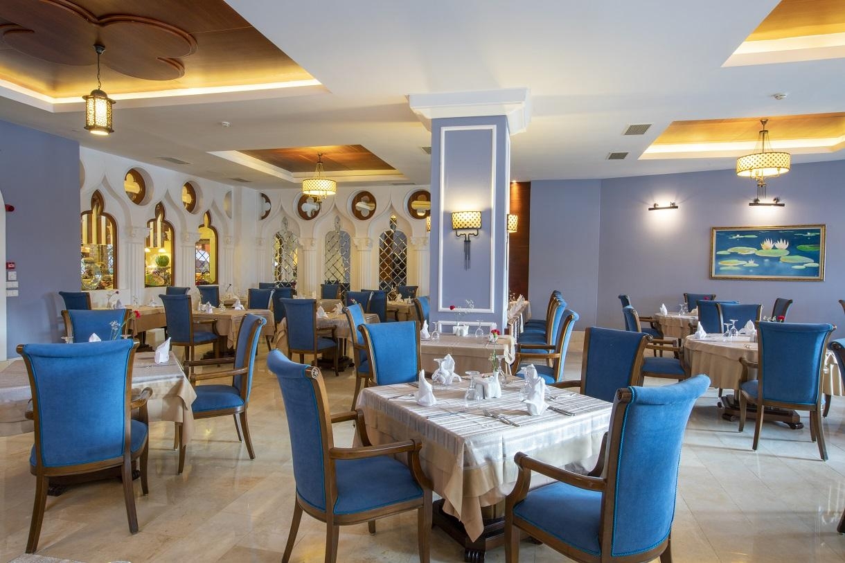 Sherwood Exclusive Lara9