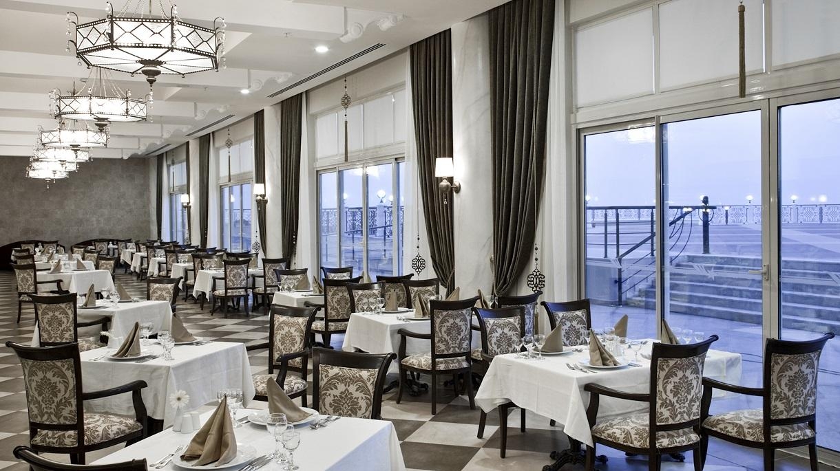 Starlight Resort Hotel7