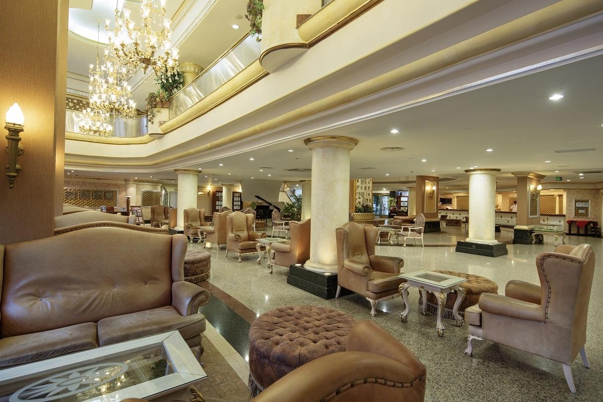 Sunrise Queen Resort Hotel3