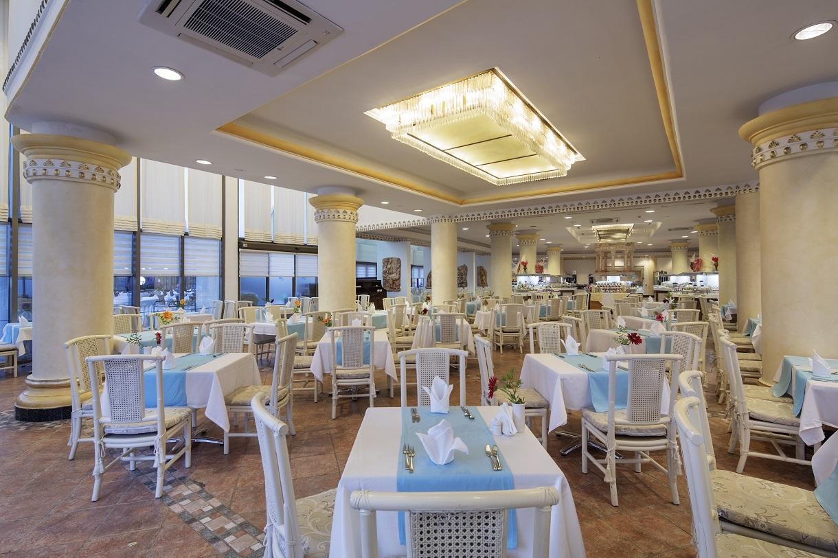 Sunrise Queen Resort Hotel11