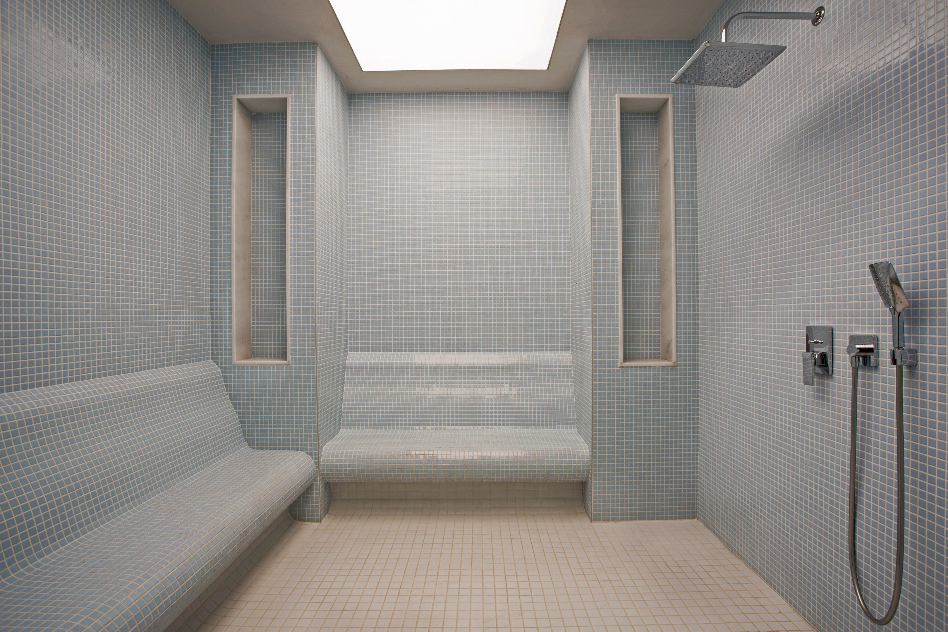 Acanthus & Cennet Barut Collection85