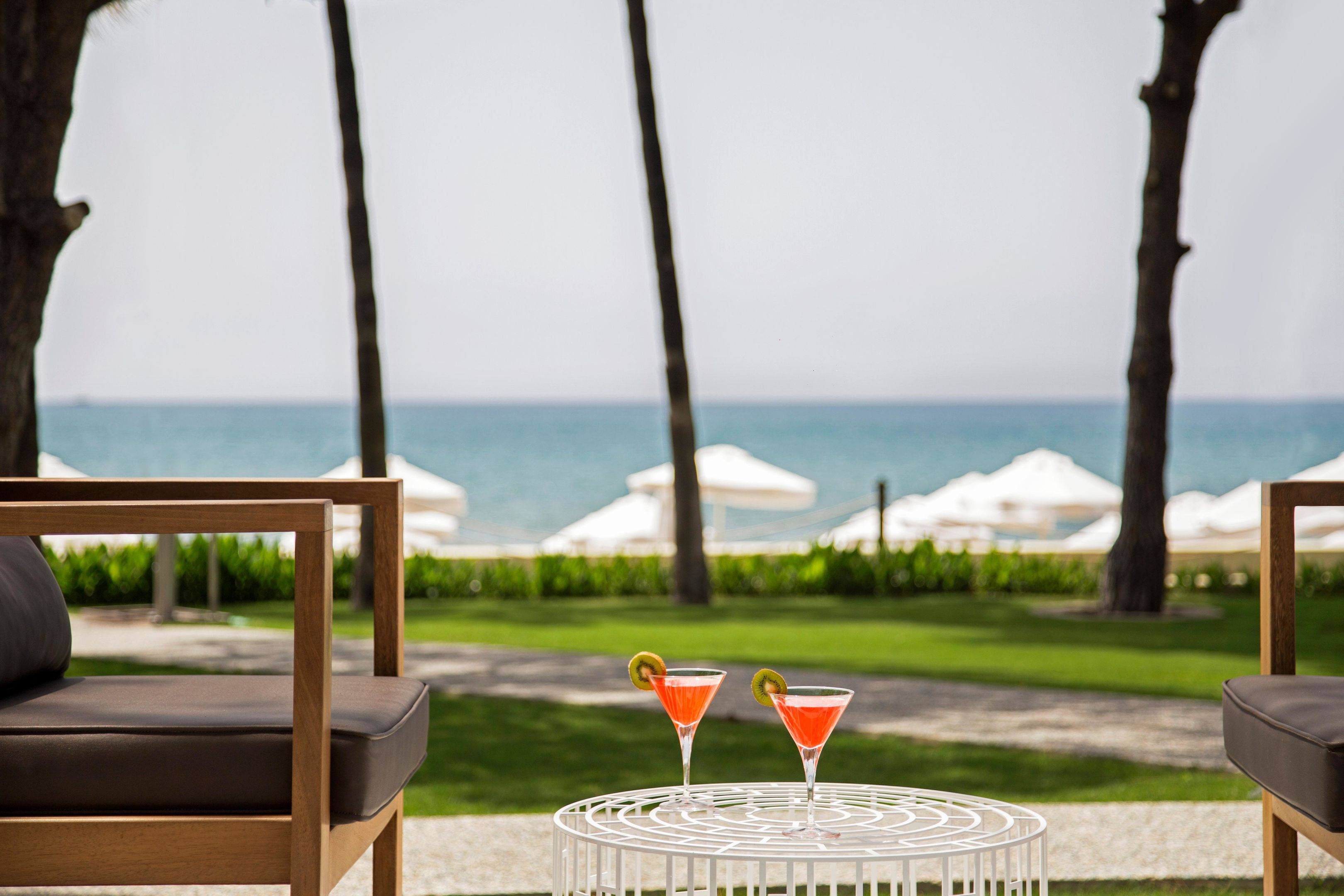 Acanthus & Cennet Barut Collection94