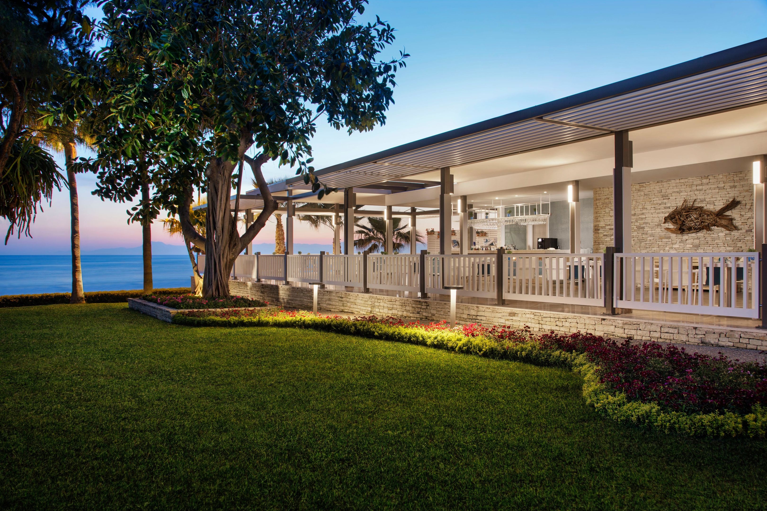 Acanthus & Cennet Barut Collection20