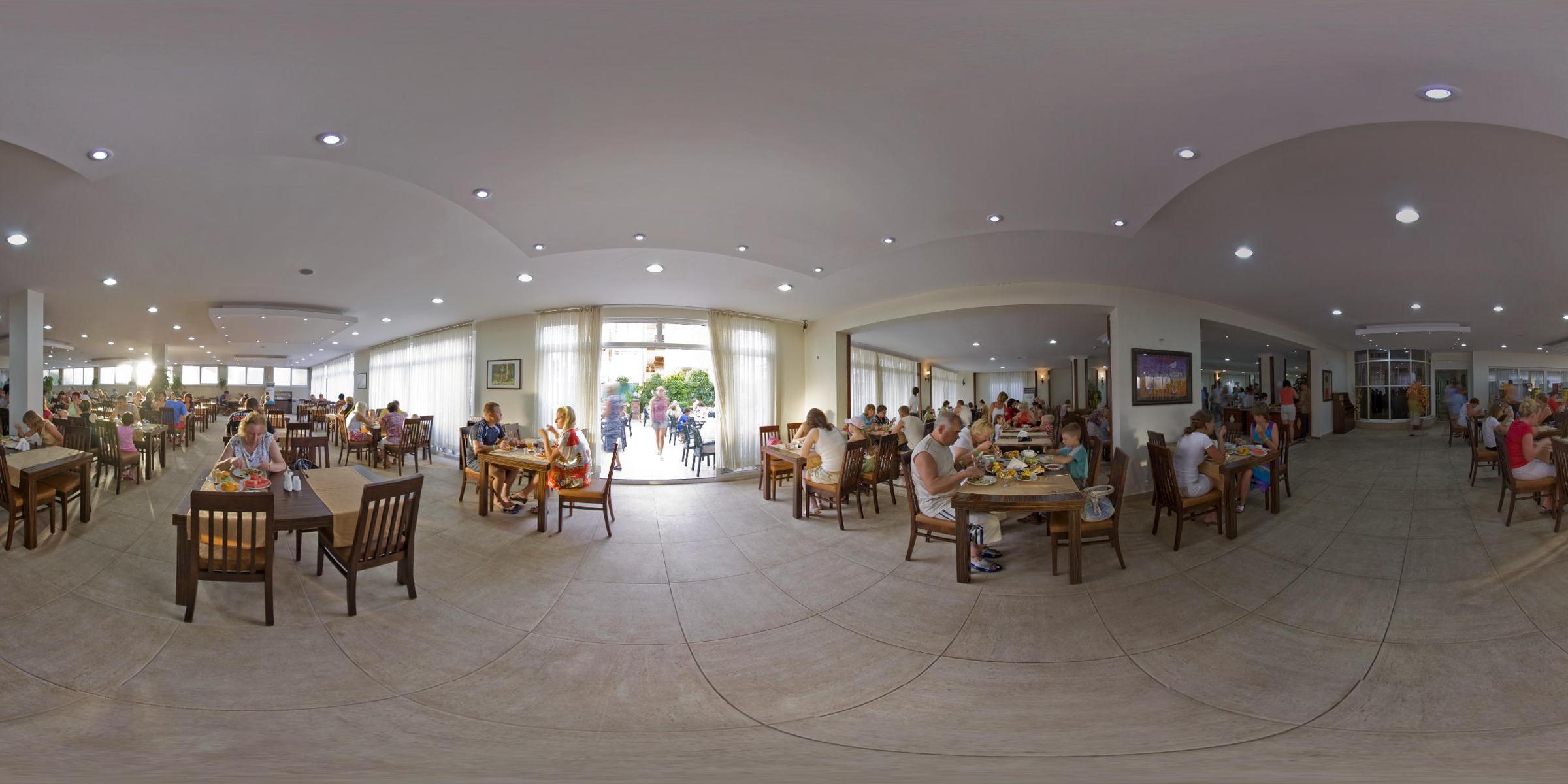 Arabella World Hotel14