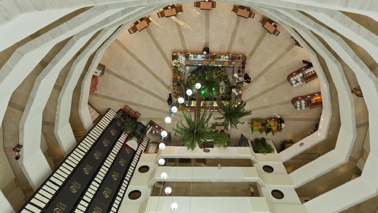 Arabella World Hotel2