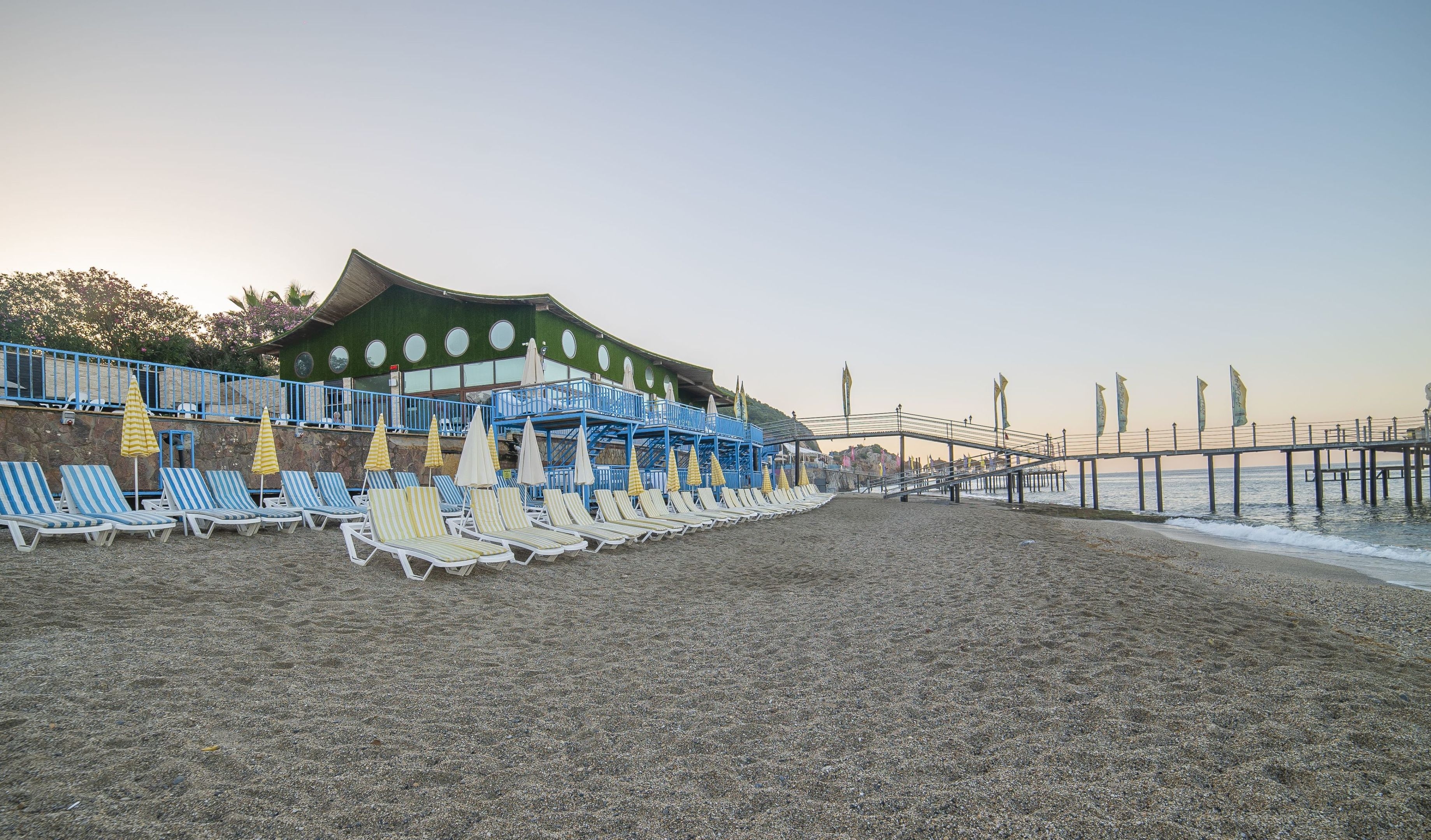 Beach Club Doganay42