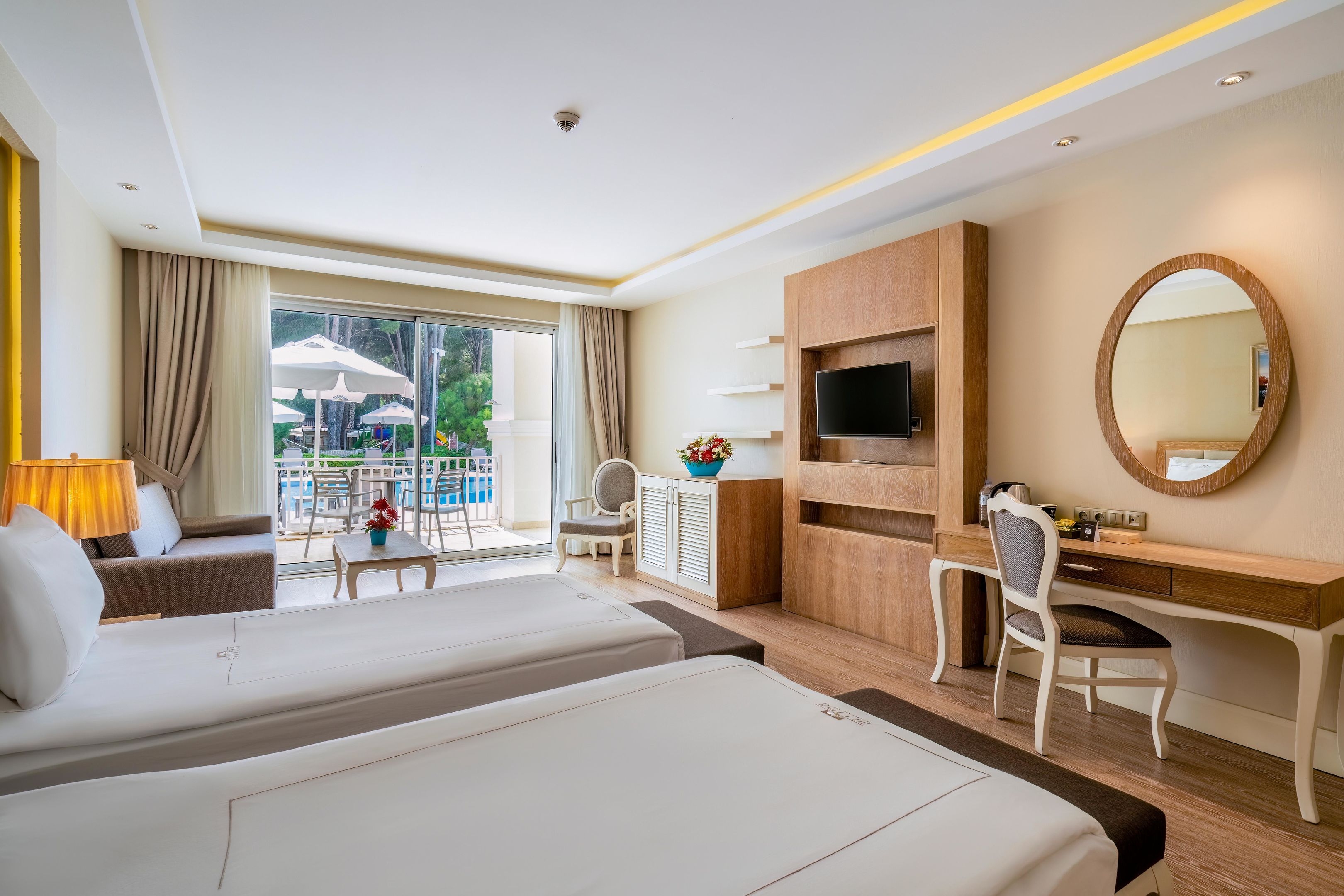 Bellis Deluxe Hotel88