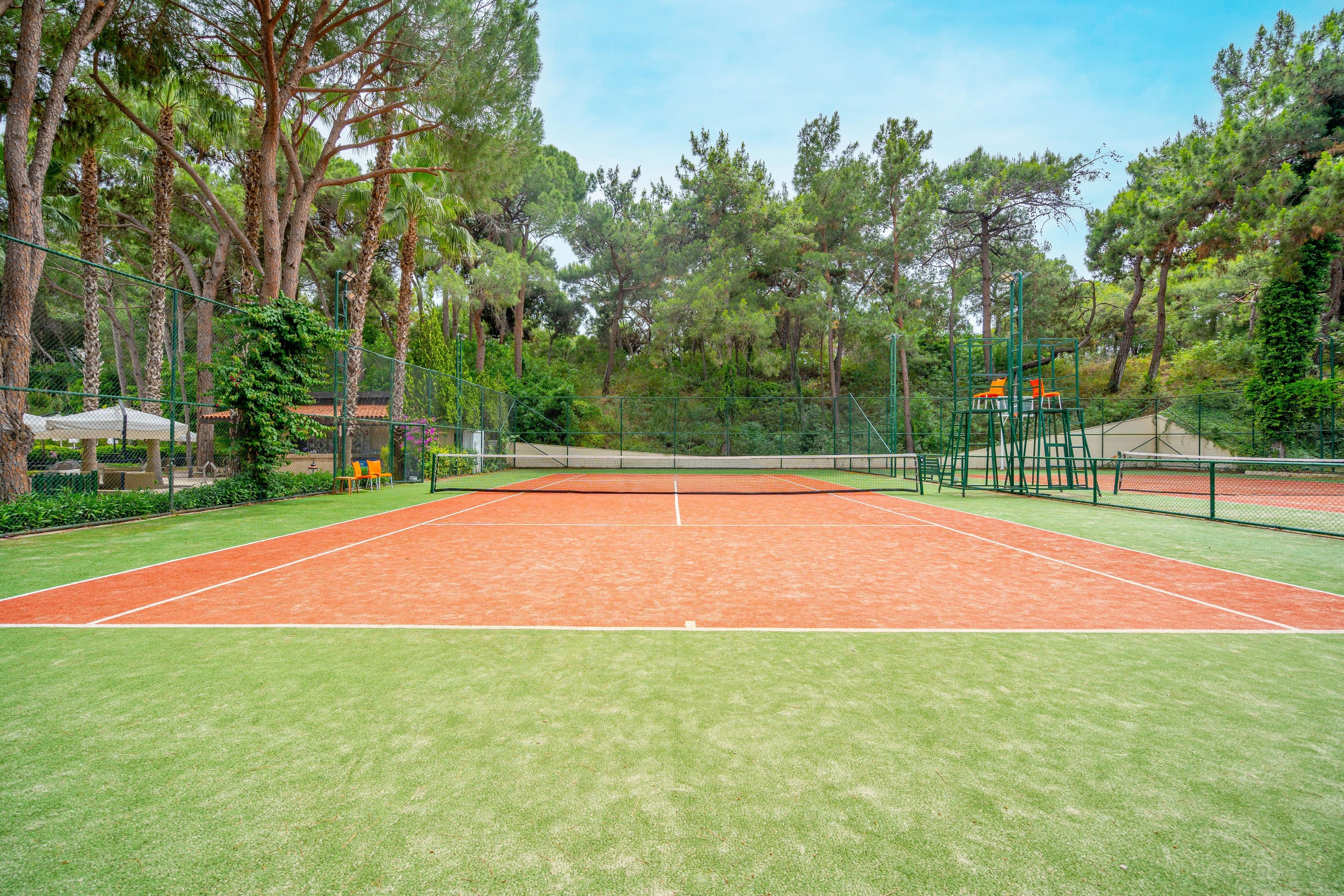 Bellis Deluxe Hotel51
