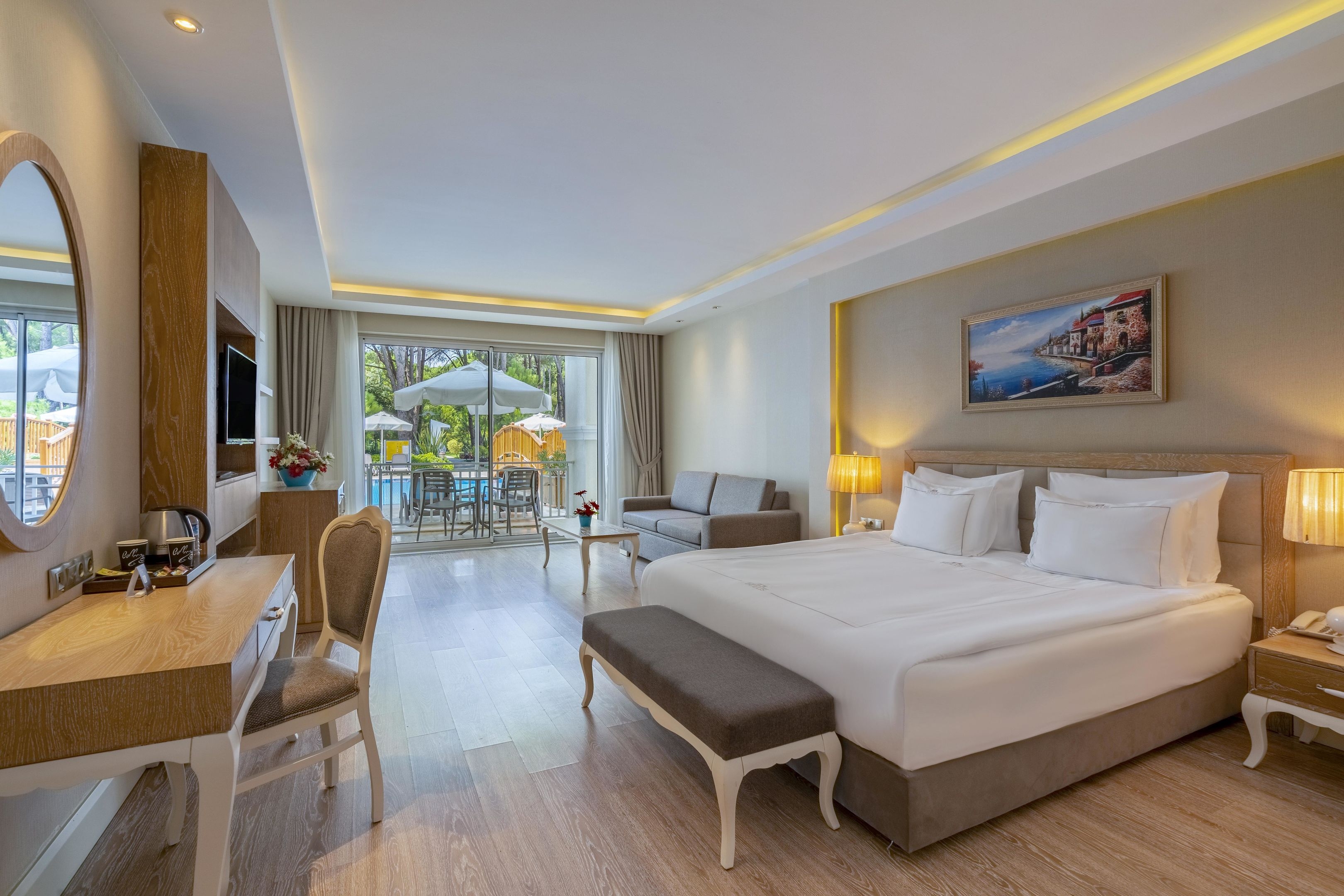 Bellis Deluxe Hotel84