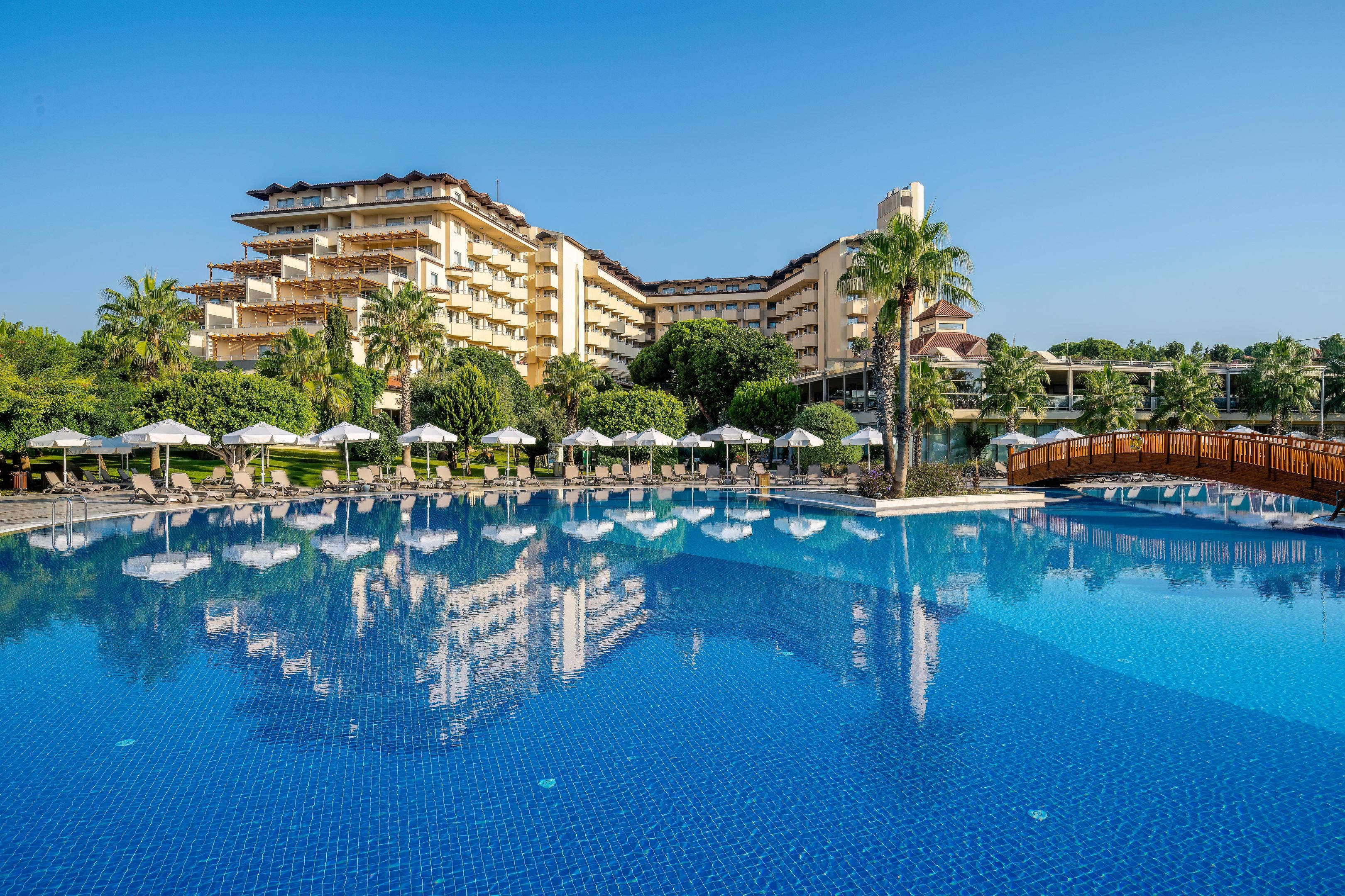 Bellis Deluxe Hotel43