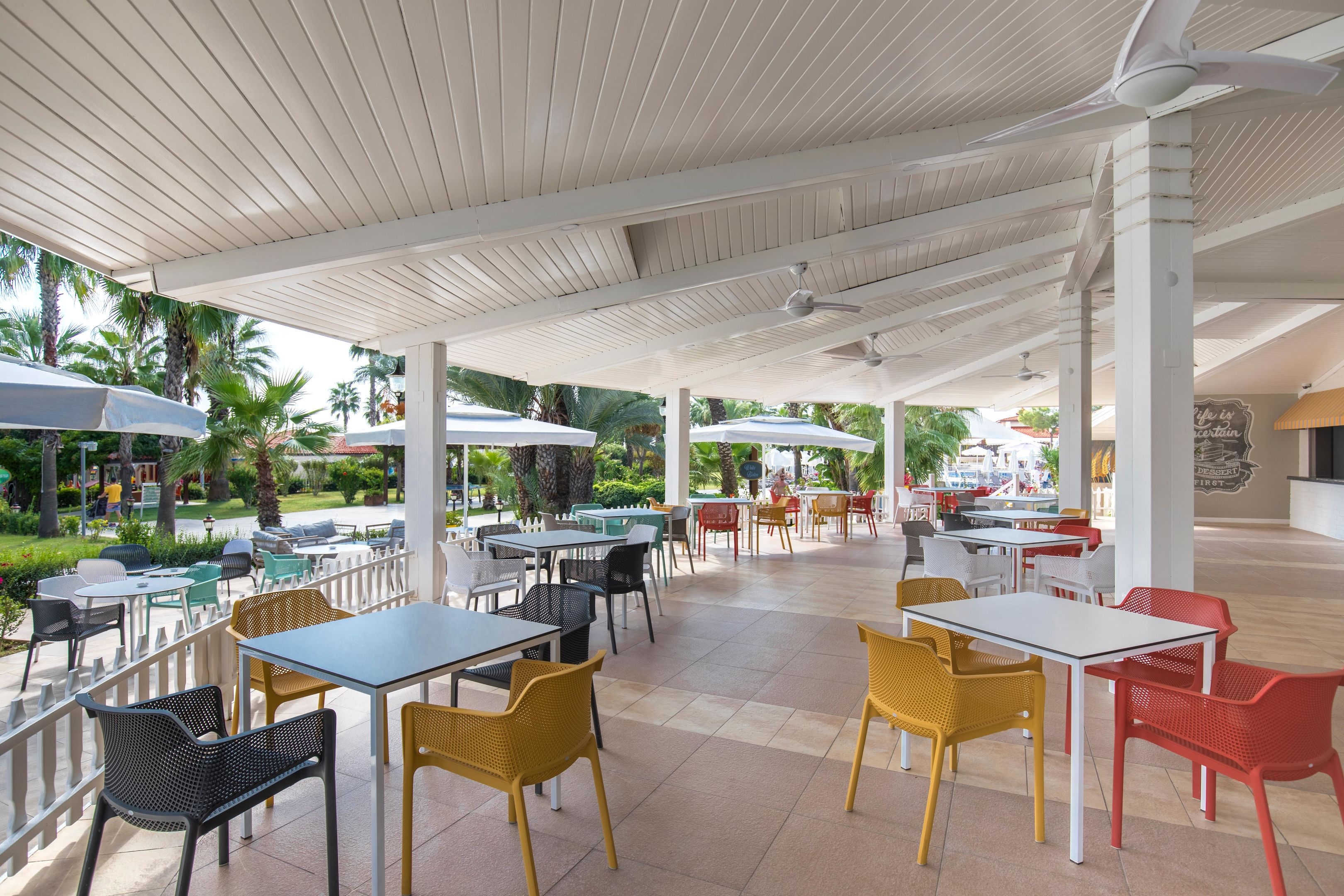 Bellis Deluxe Hotel57