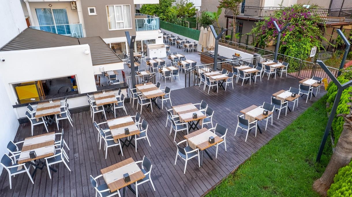 Viking Beach Hotel(ex. Bonn Beach Hotel By RRH & R)11