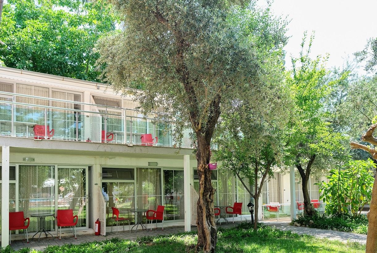 Clover Magic Altinkum Park Side4