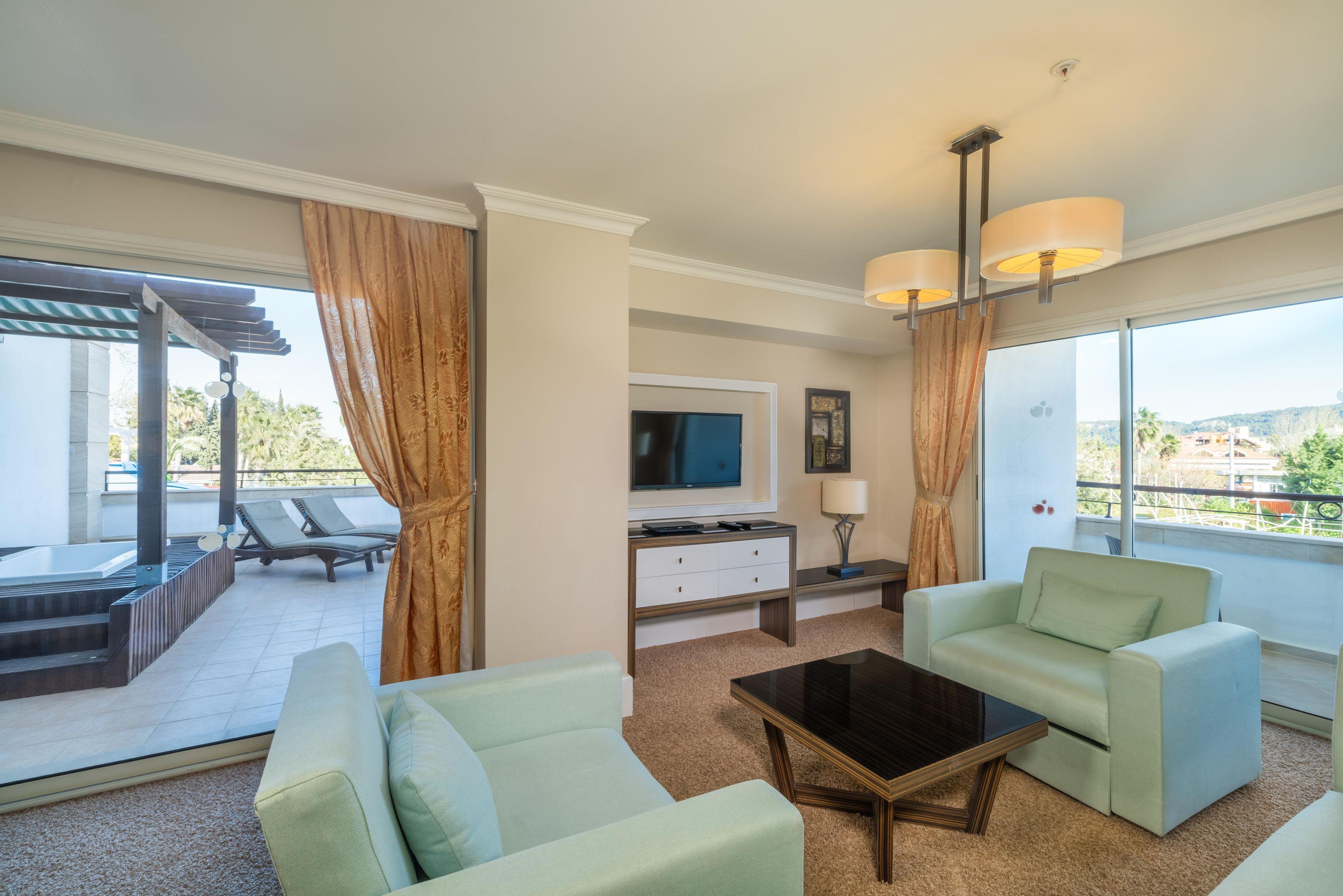Crystal De Luxe Comfort Collection (ex.Crystal De Luxe Resort & Spa)2