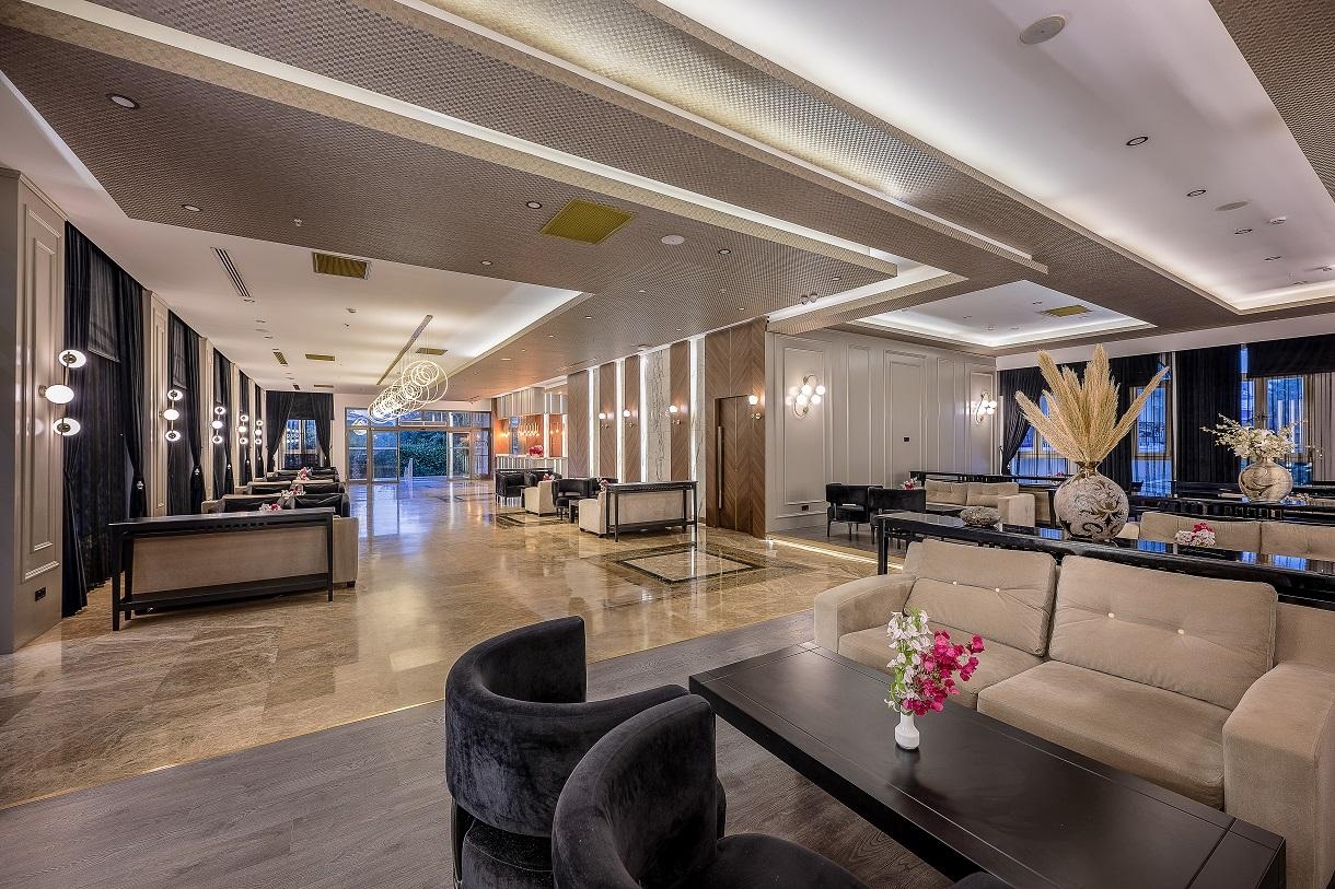 Loceanica Beach Resort Hotel4