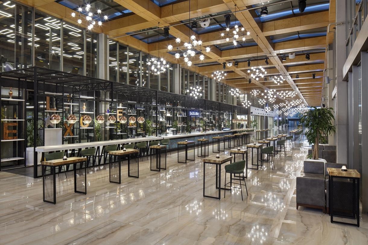 Nirvana Cosmopolitan20