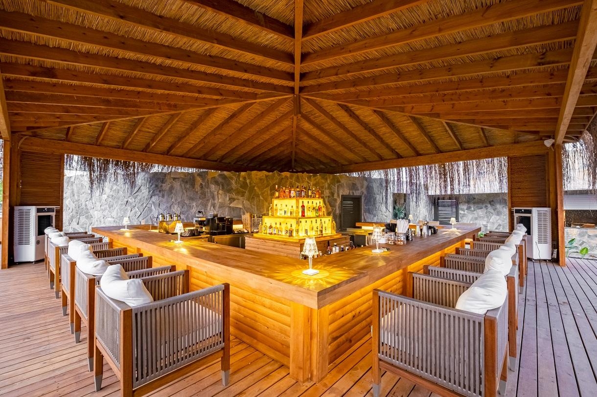 Rubi Platinum Sign11