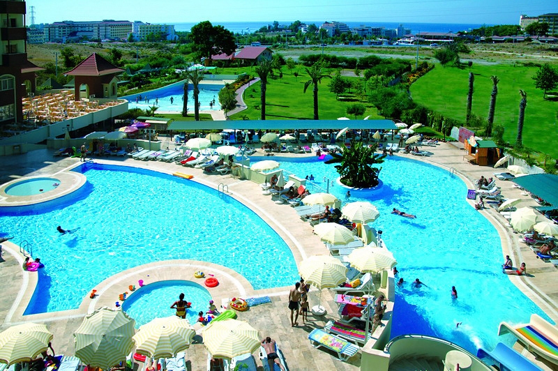 Serenis Hotel4