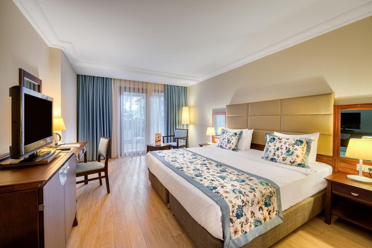 Seven Seas Hotel Life1