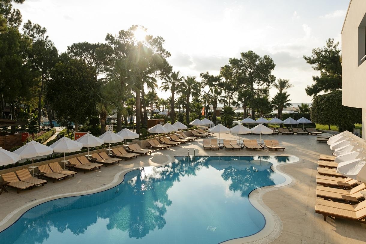 Seven Seas Hotel Life24