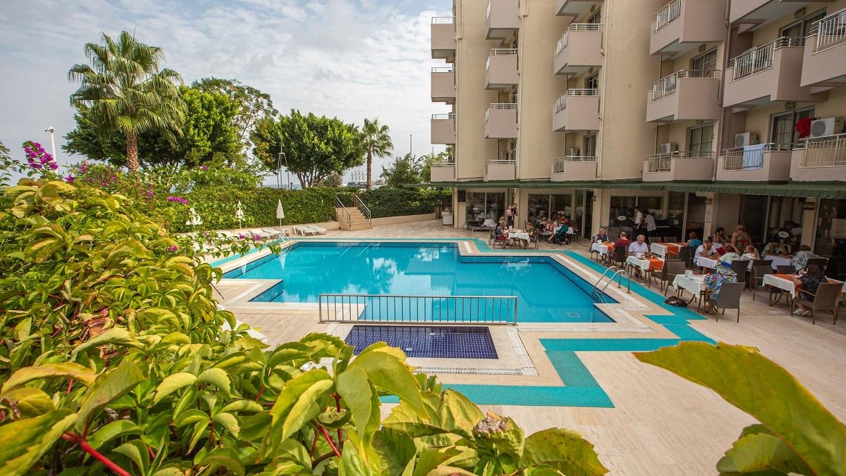 Viking Nona Beach Hotel11