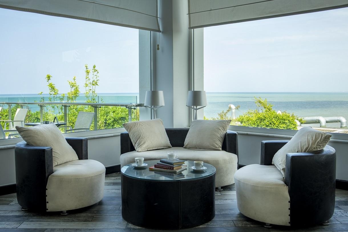 Flora Garden Beach15