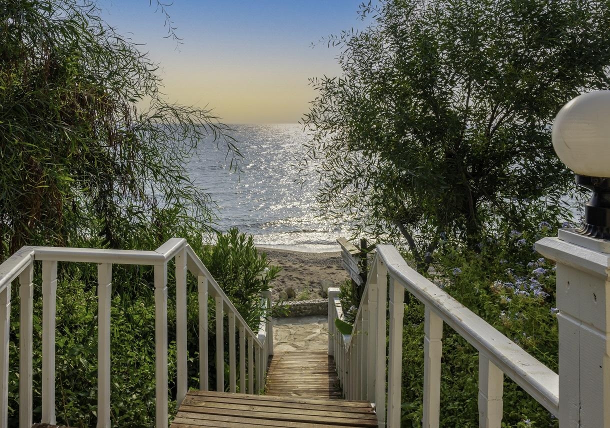 Flora Garden Beach24