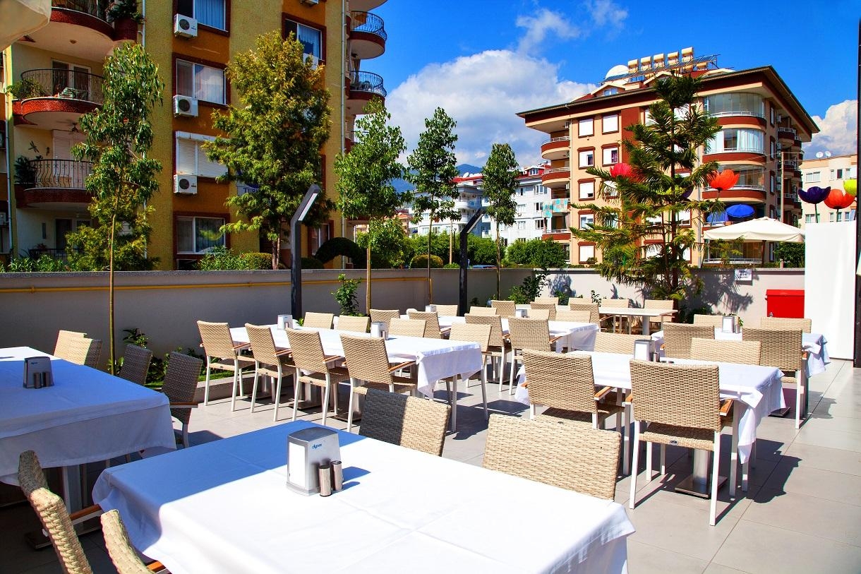 Green Garden Suite9
