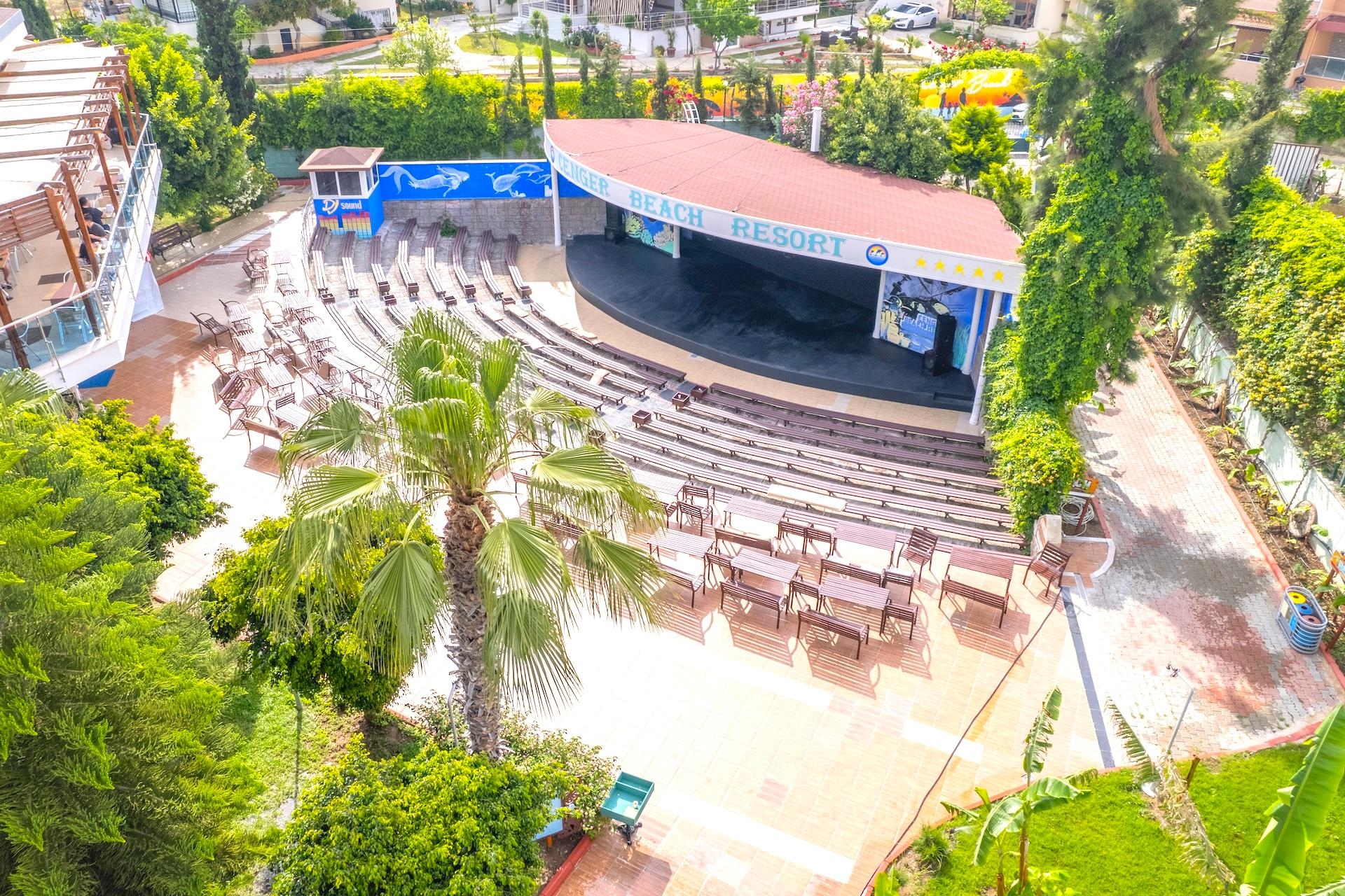 Cenger Beach Resort & Spa102