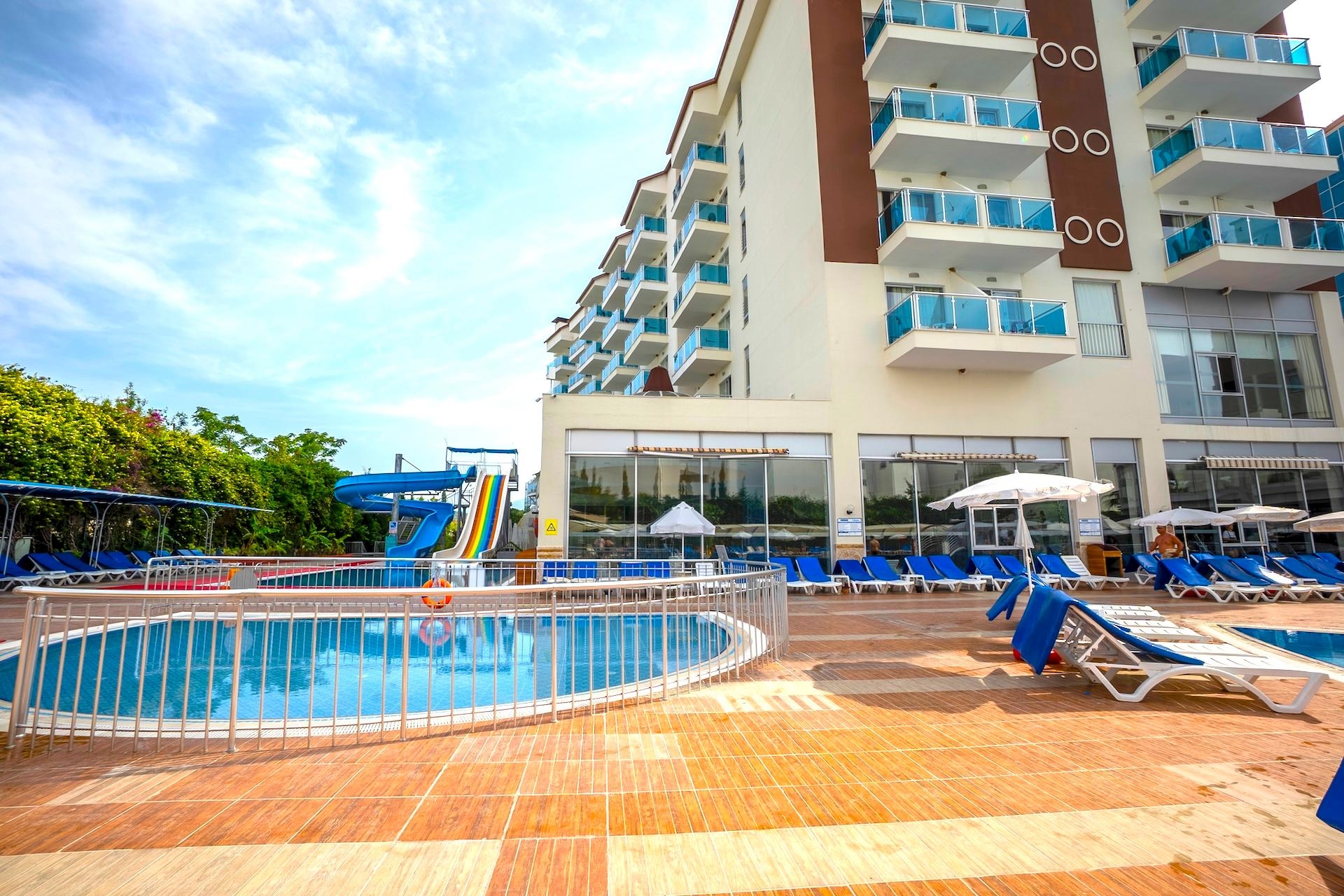 Cenger Beach Resort & Spa30