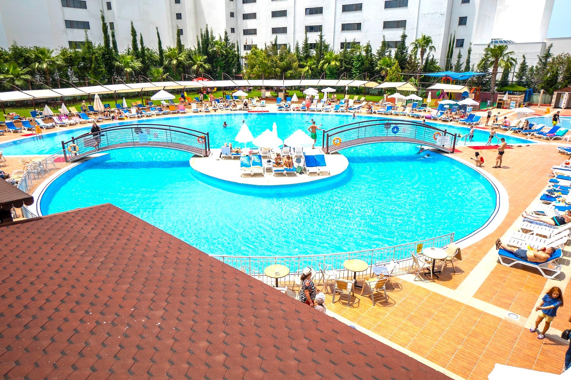 Cenger Beach Resort & Spa36