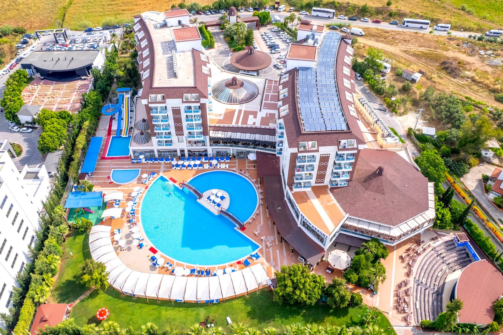 Cenger Beach Resort & Spa12