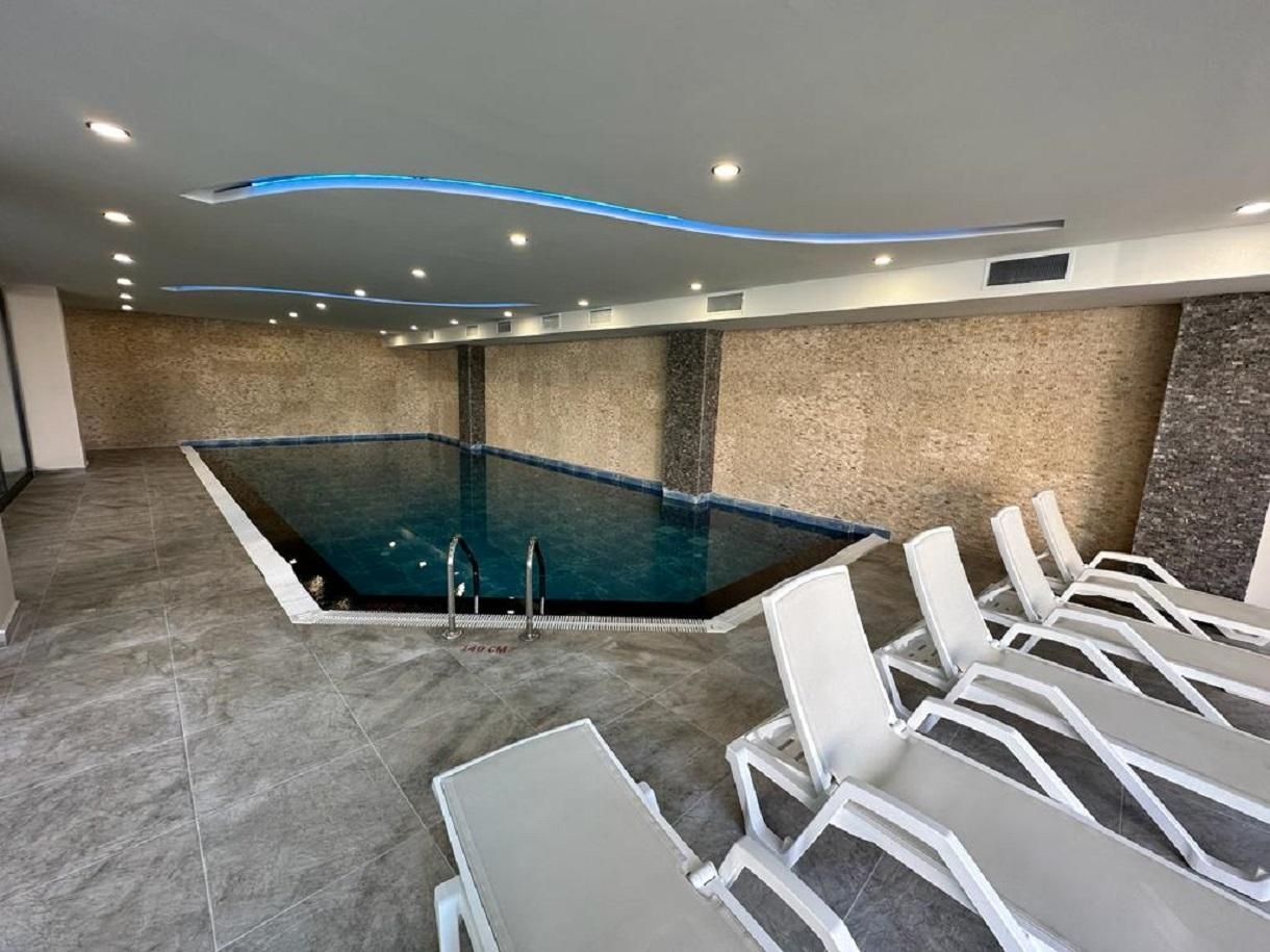 Side Golden Rock Hotel12