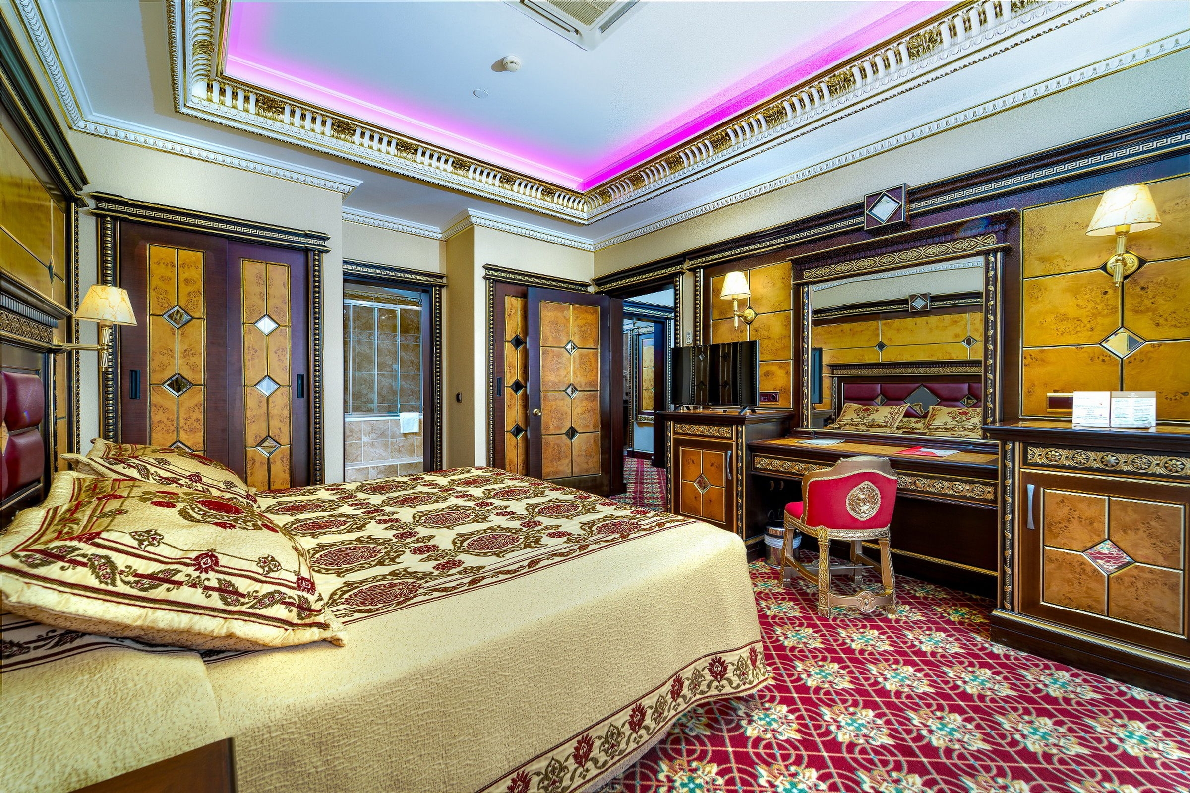 Club Hotel Sera53