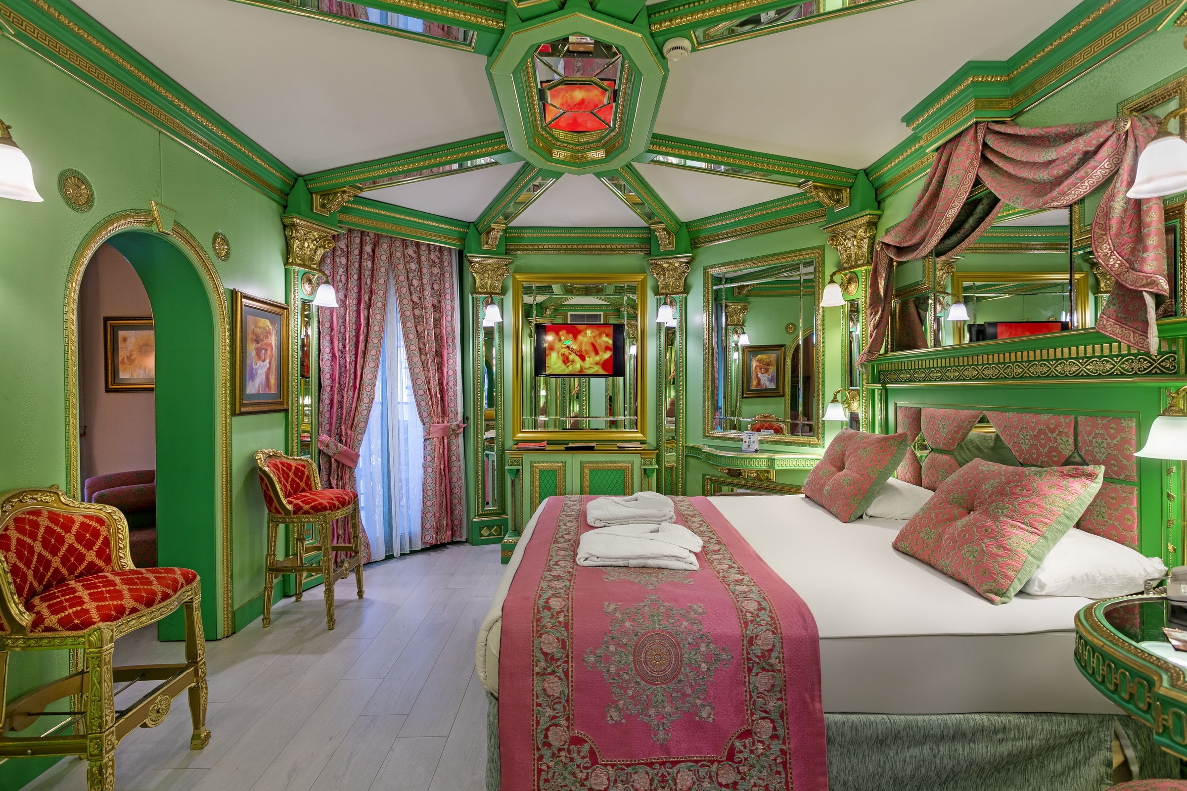 Club Hotel Sera43