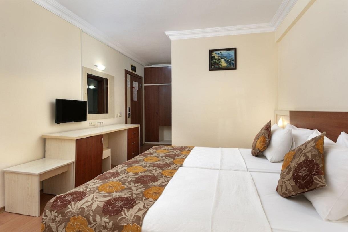 Dinc Hotel Lara5