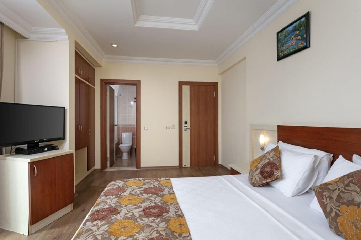 Dinc Hotel Lara7