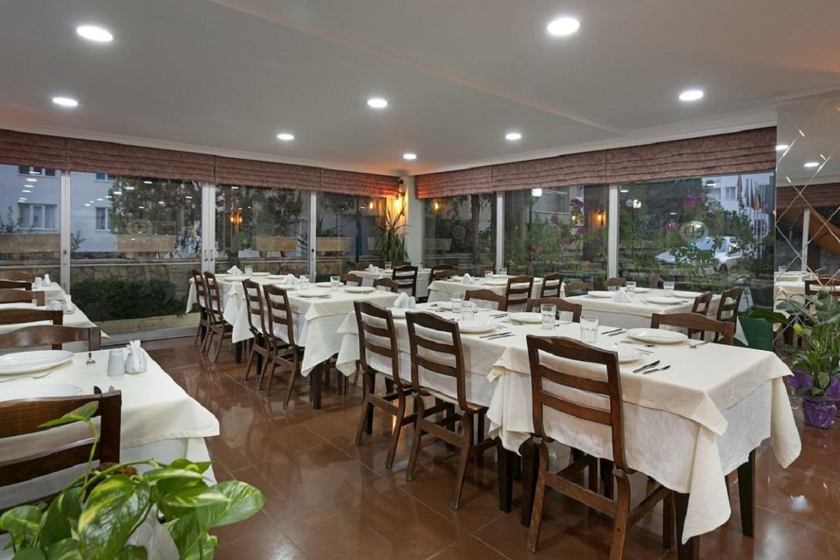 Dinc Hotel Lara10