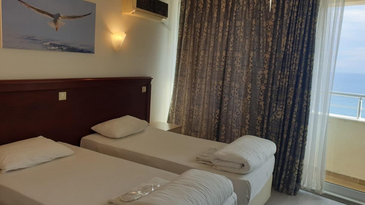 Acropol Beach Hotel5