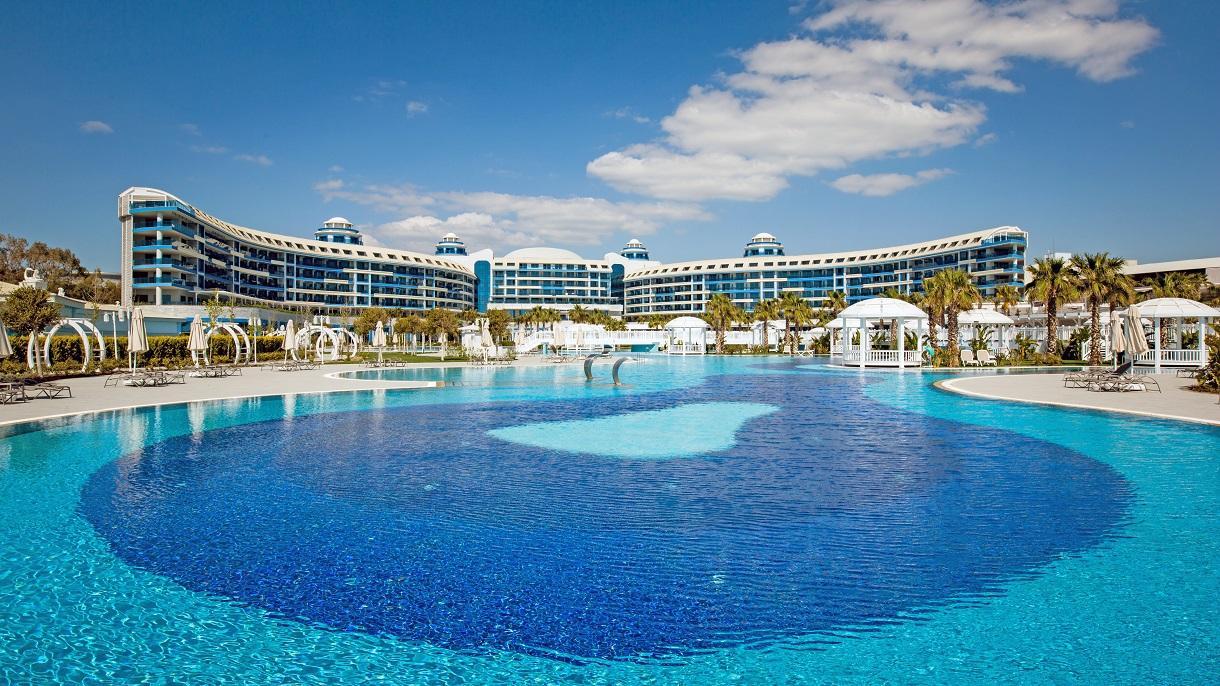 Sueno Hotels Deluxe Belek1