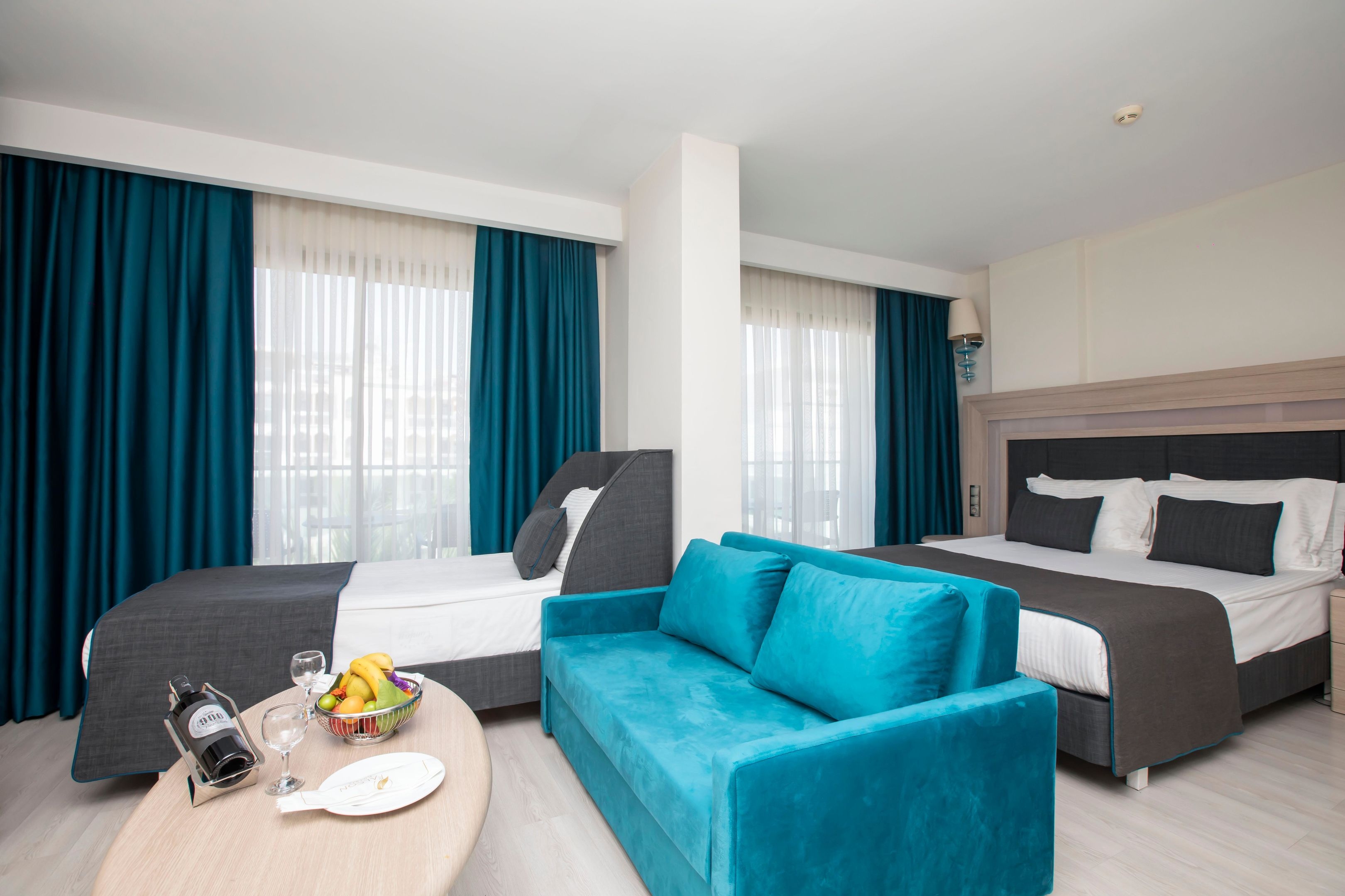 Club Falcon Hotel40