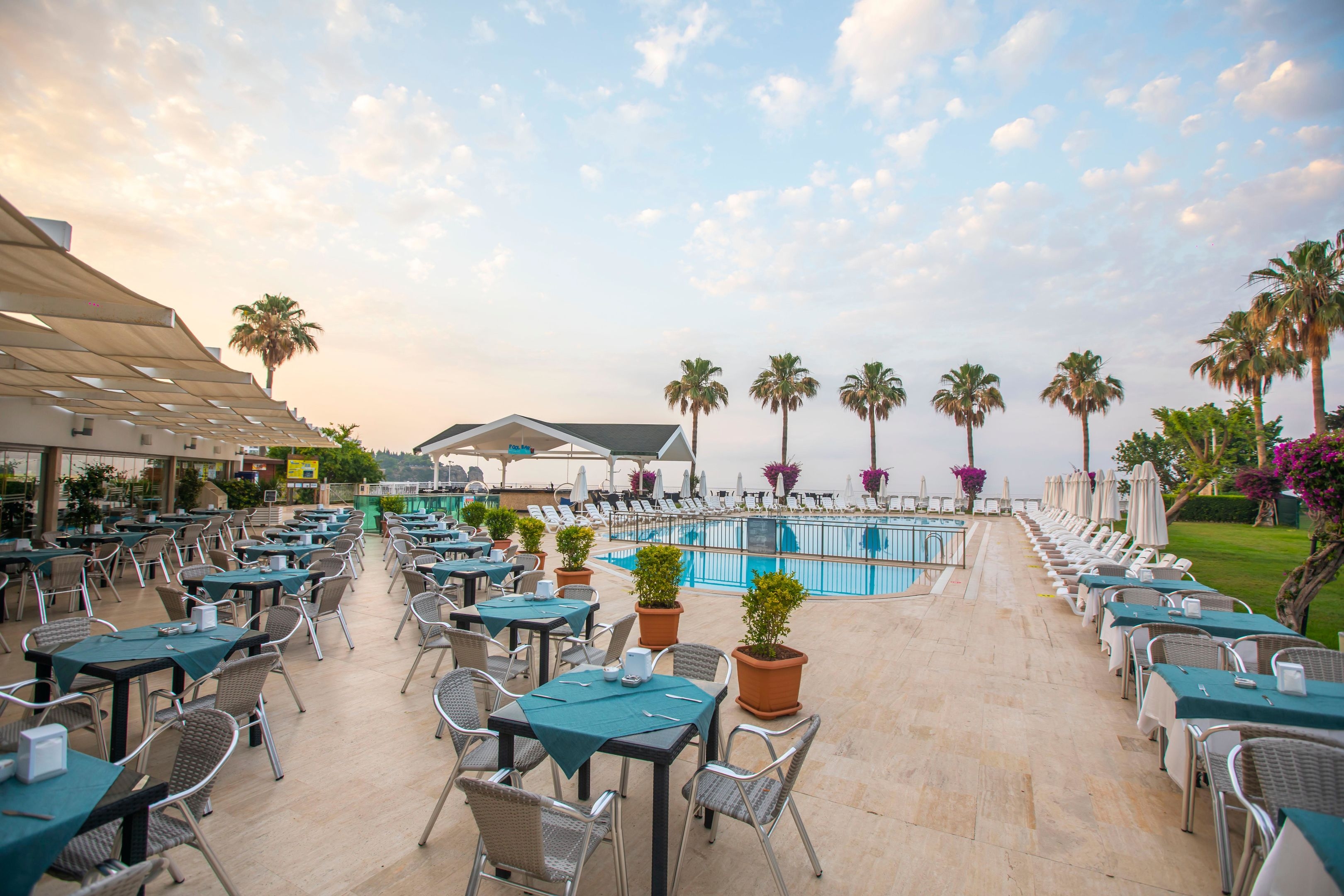Club Falcon Hotel16