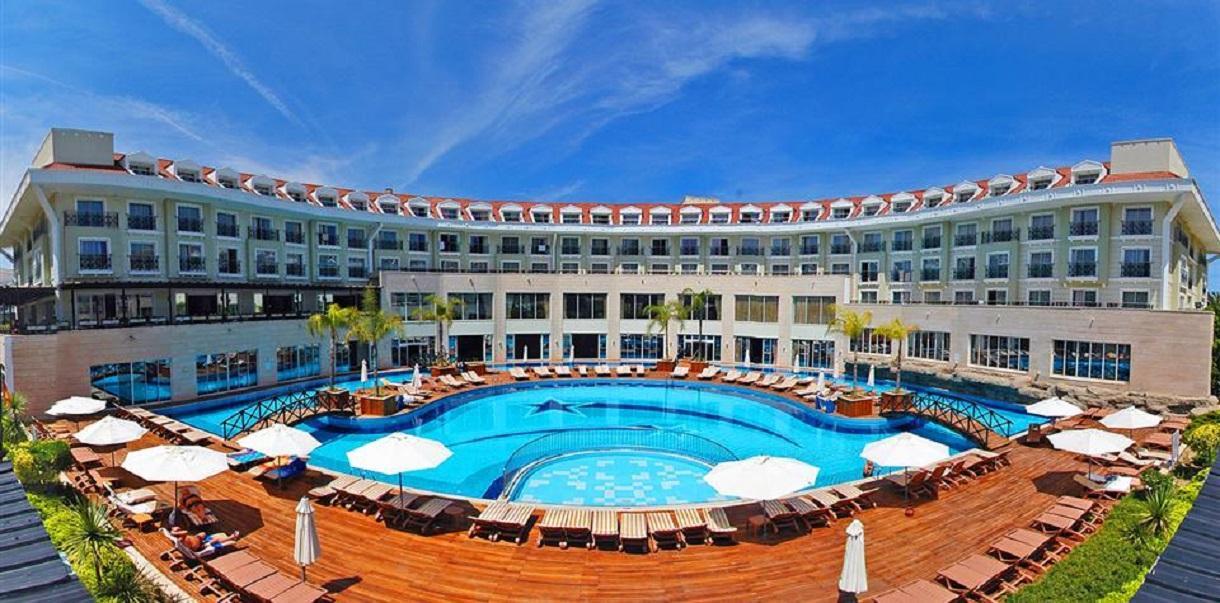 Meder Resort Hotel0