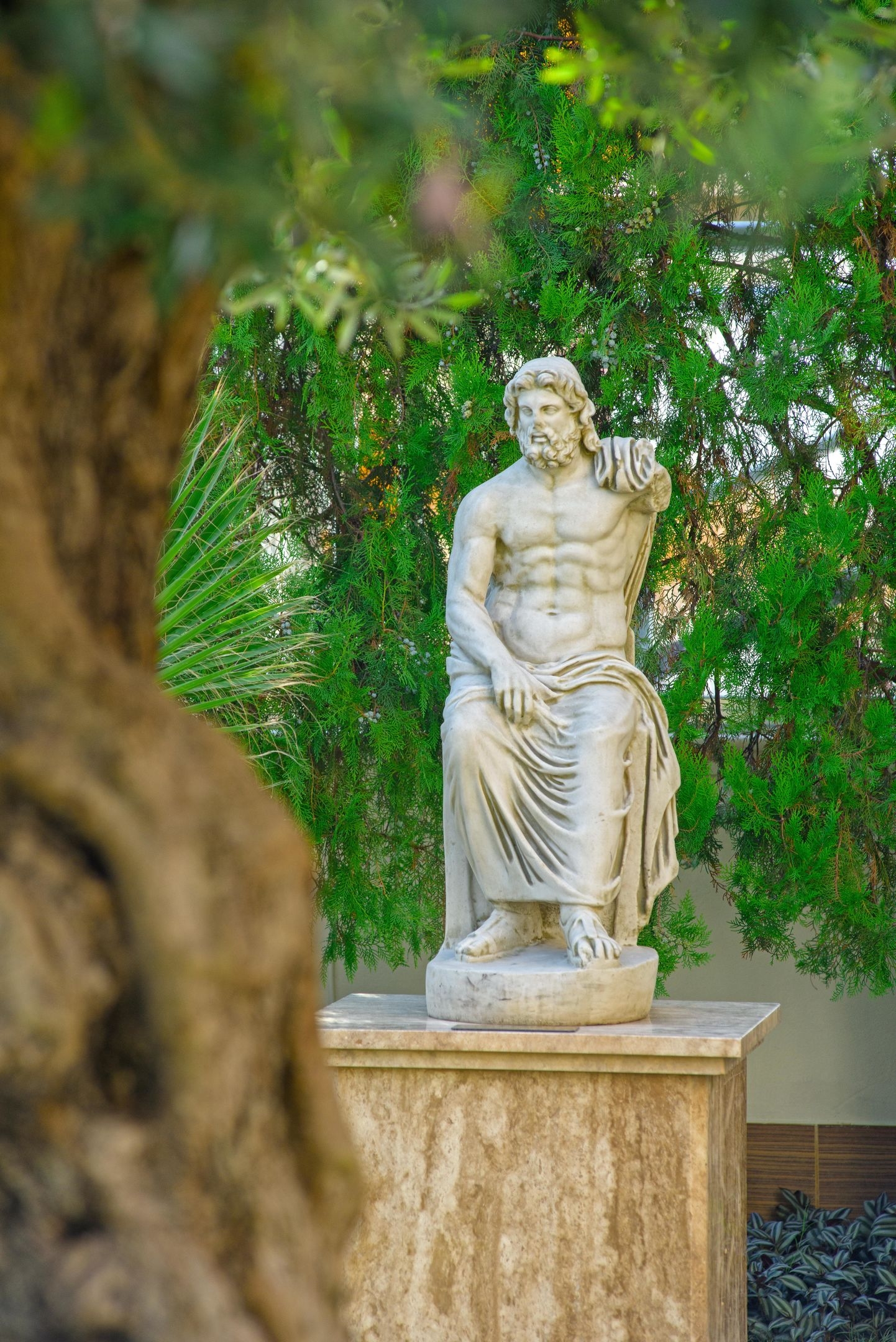 Antique Roman Palace45