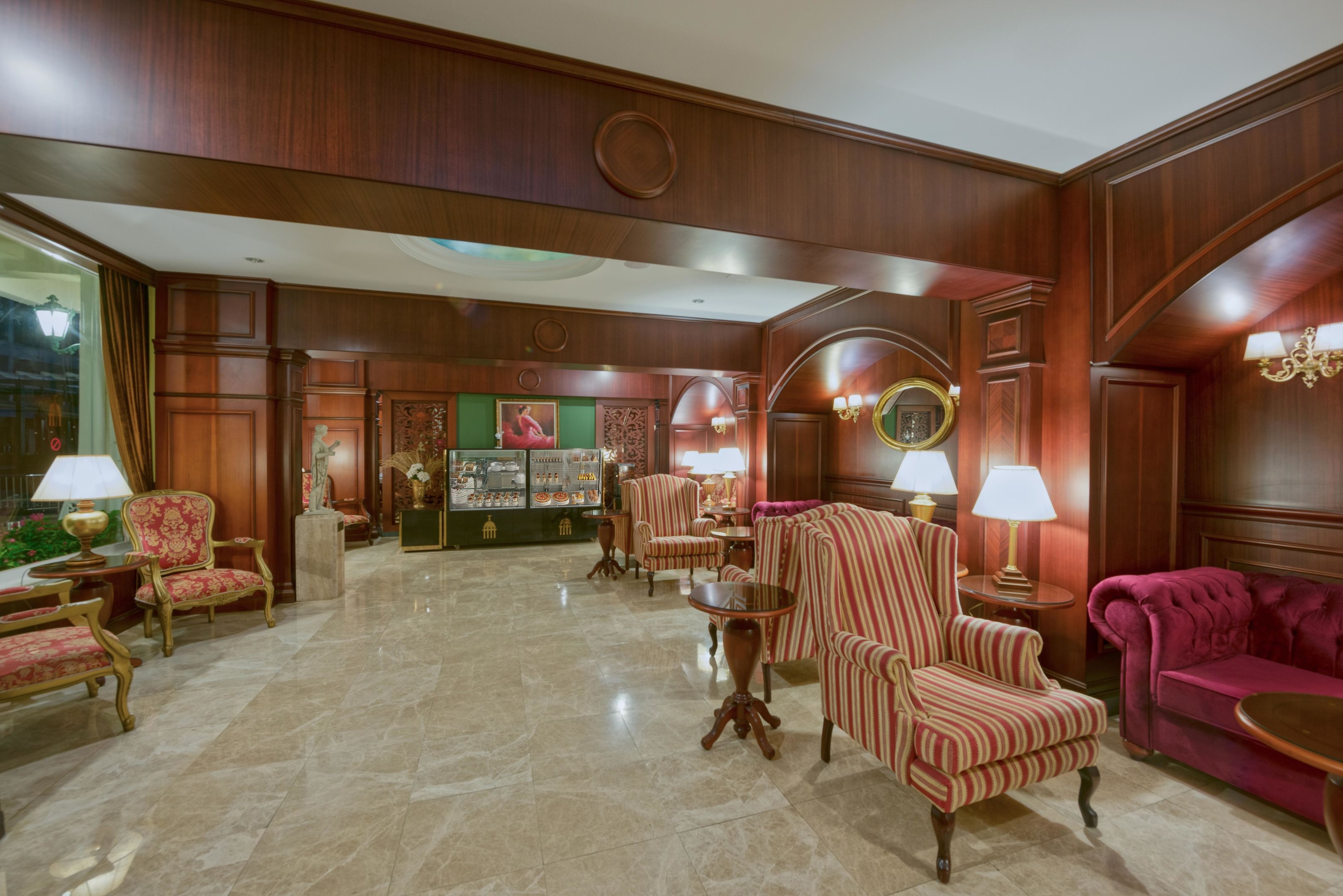 Antique Roman Palace22
