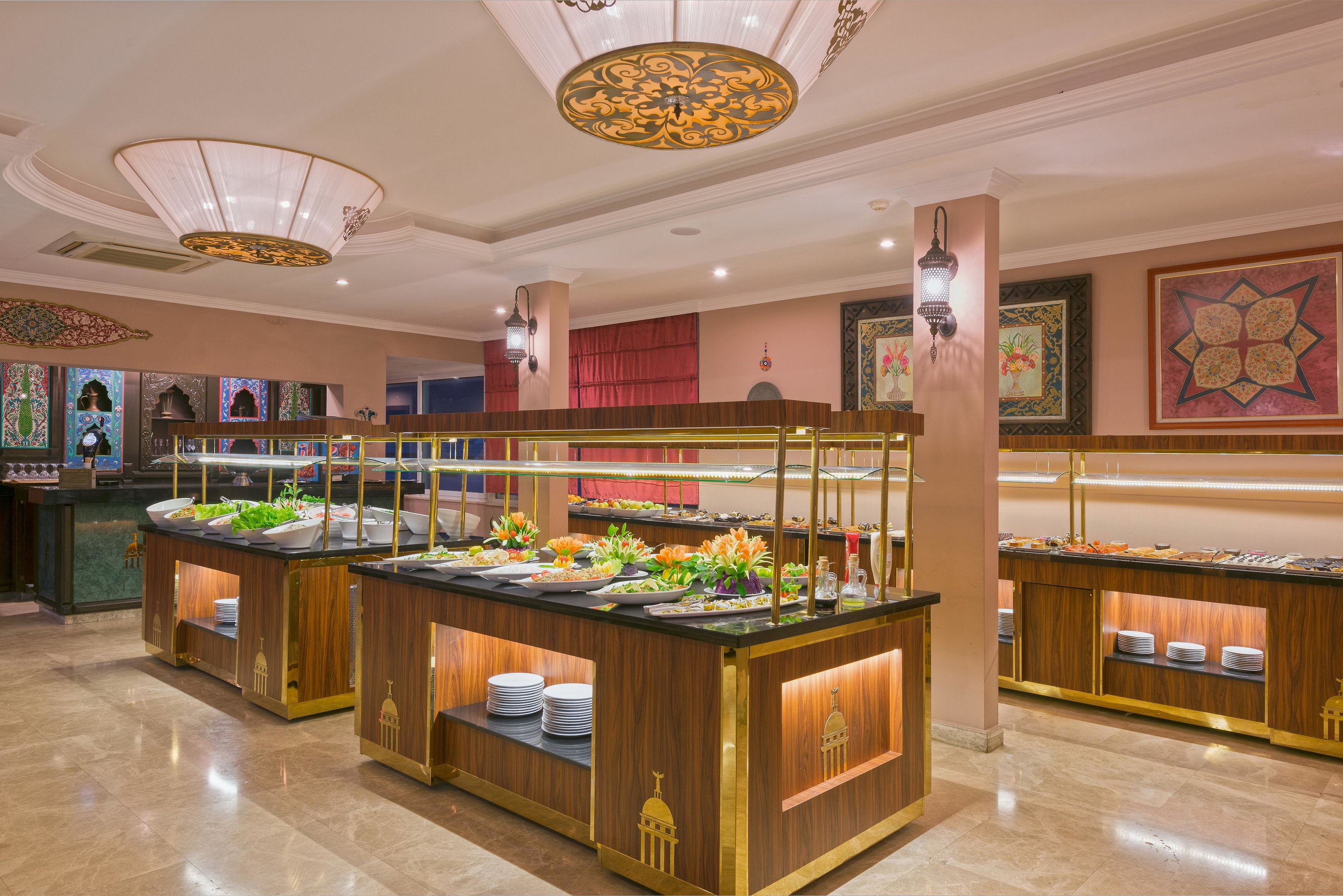 Antique Roman Palace74