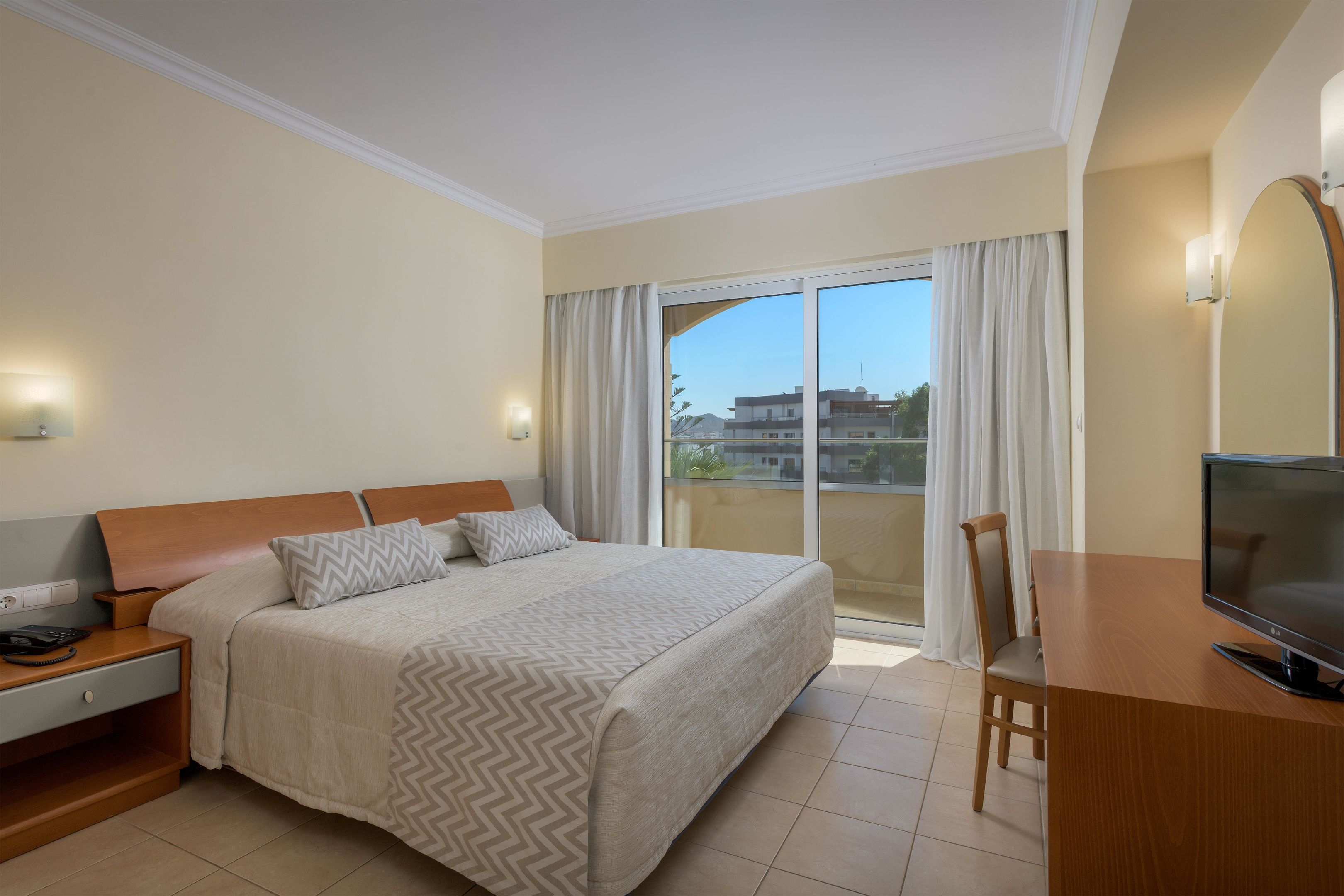 Sun Beach Resort78