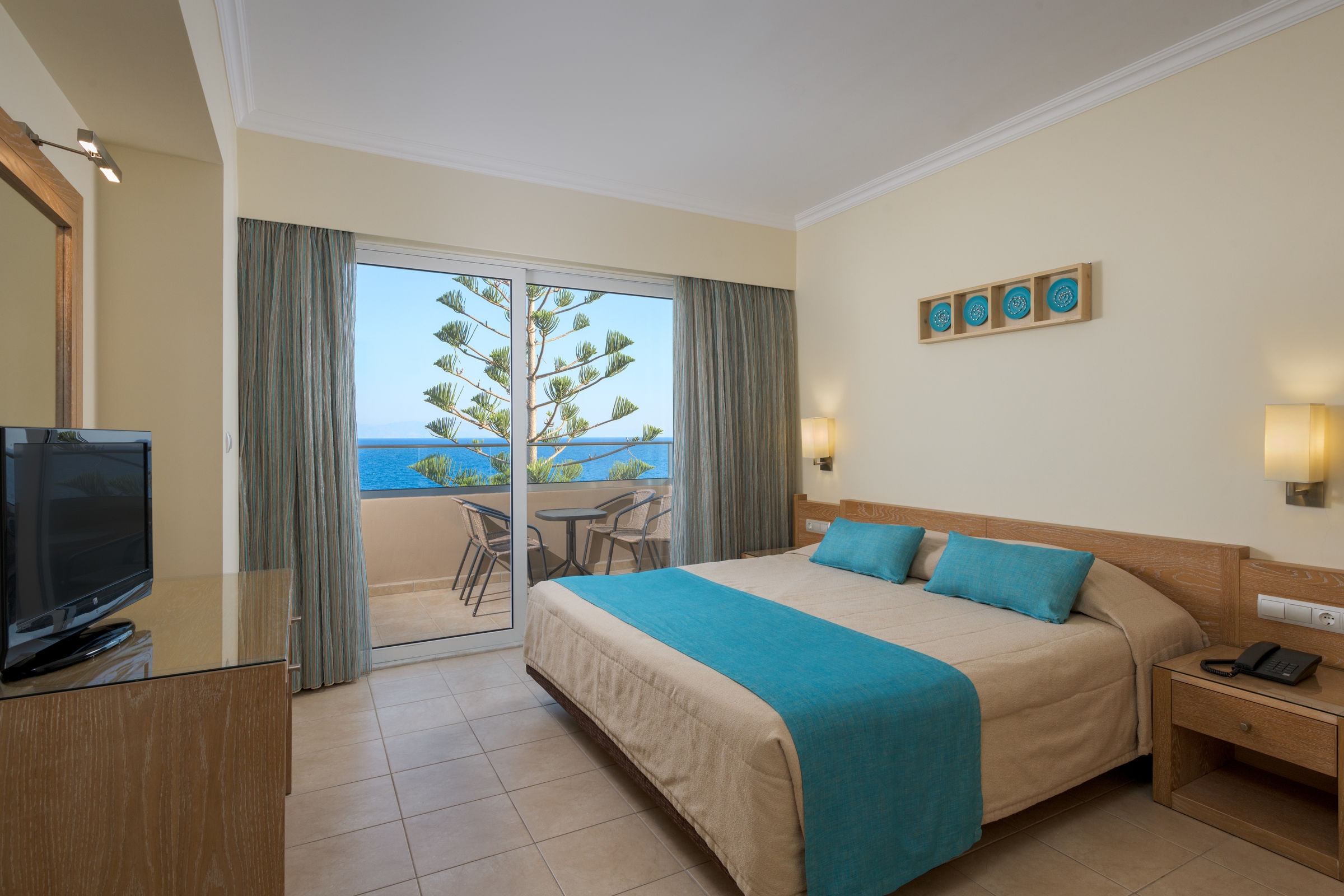 Sun Beach Resort95