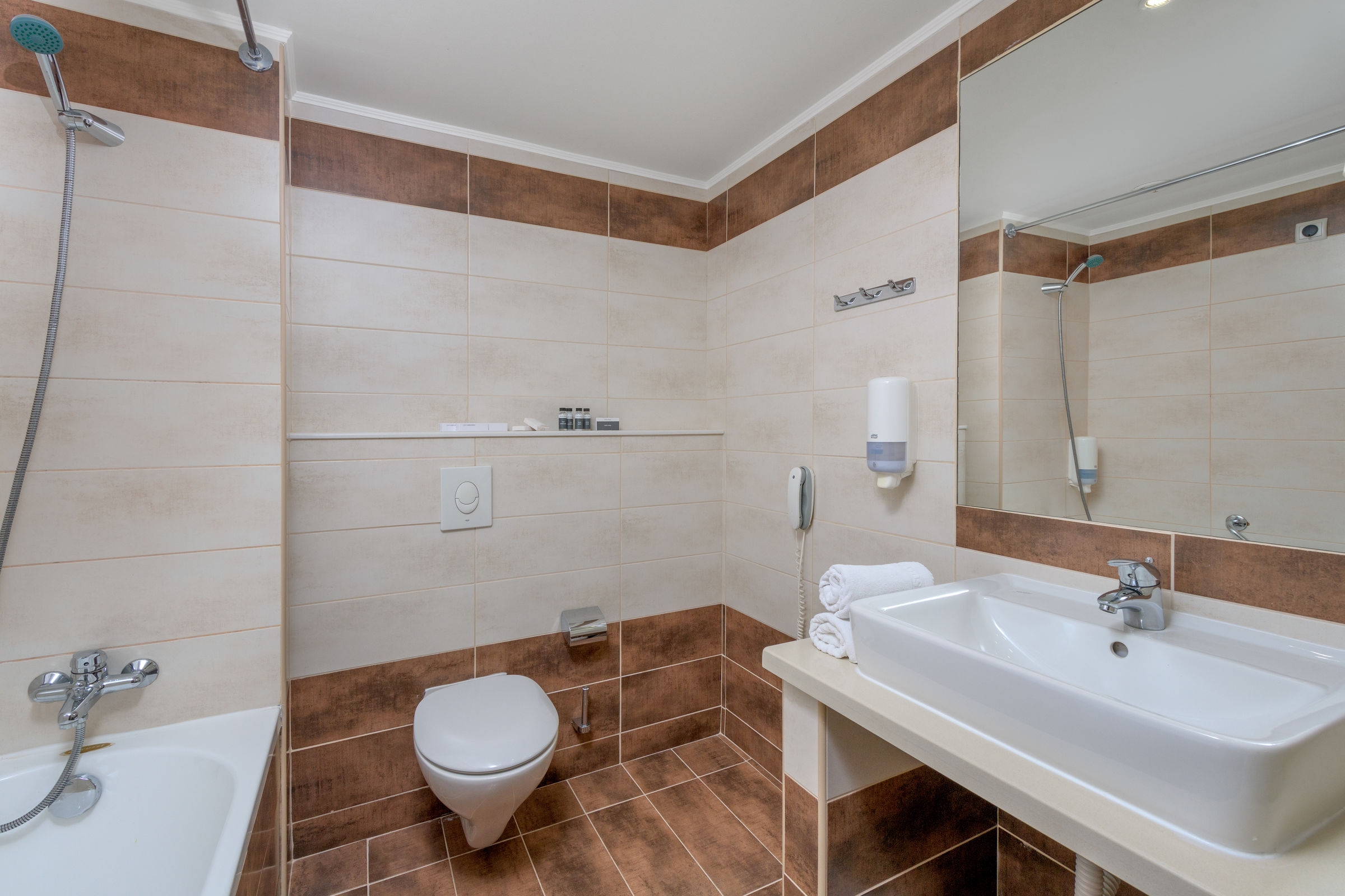 Sun Beach Resort115