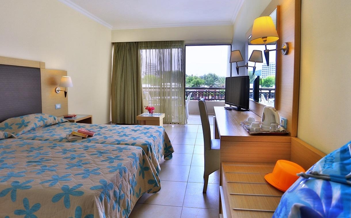 Sol by Melia Cosmopolitan Rhodes6